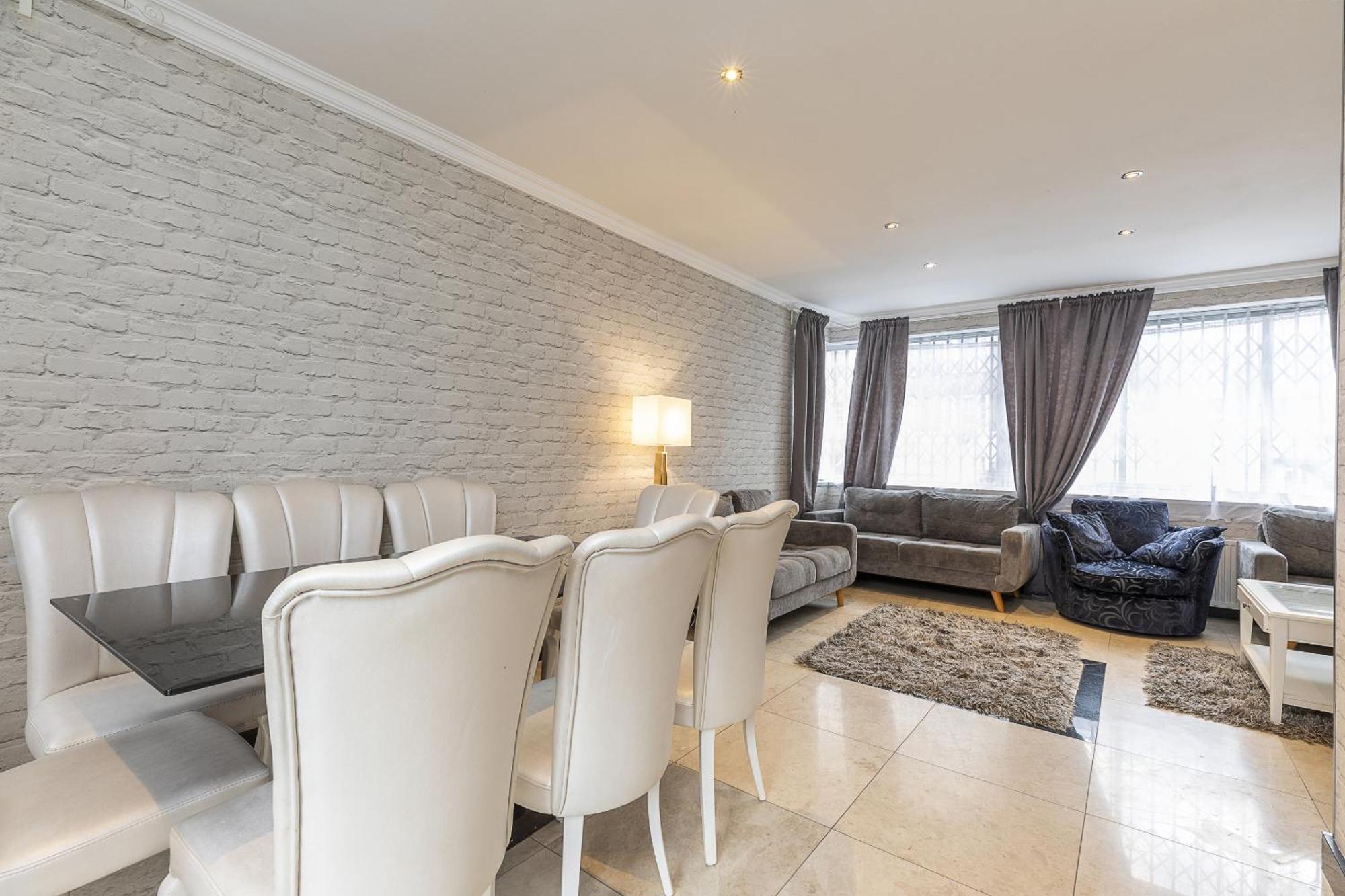 Gorgeous 4 Bedrooms Apartment Near Hyde Park And Oxford St Londra Exterior foto