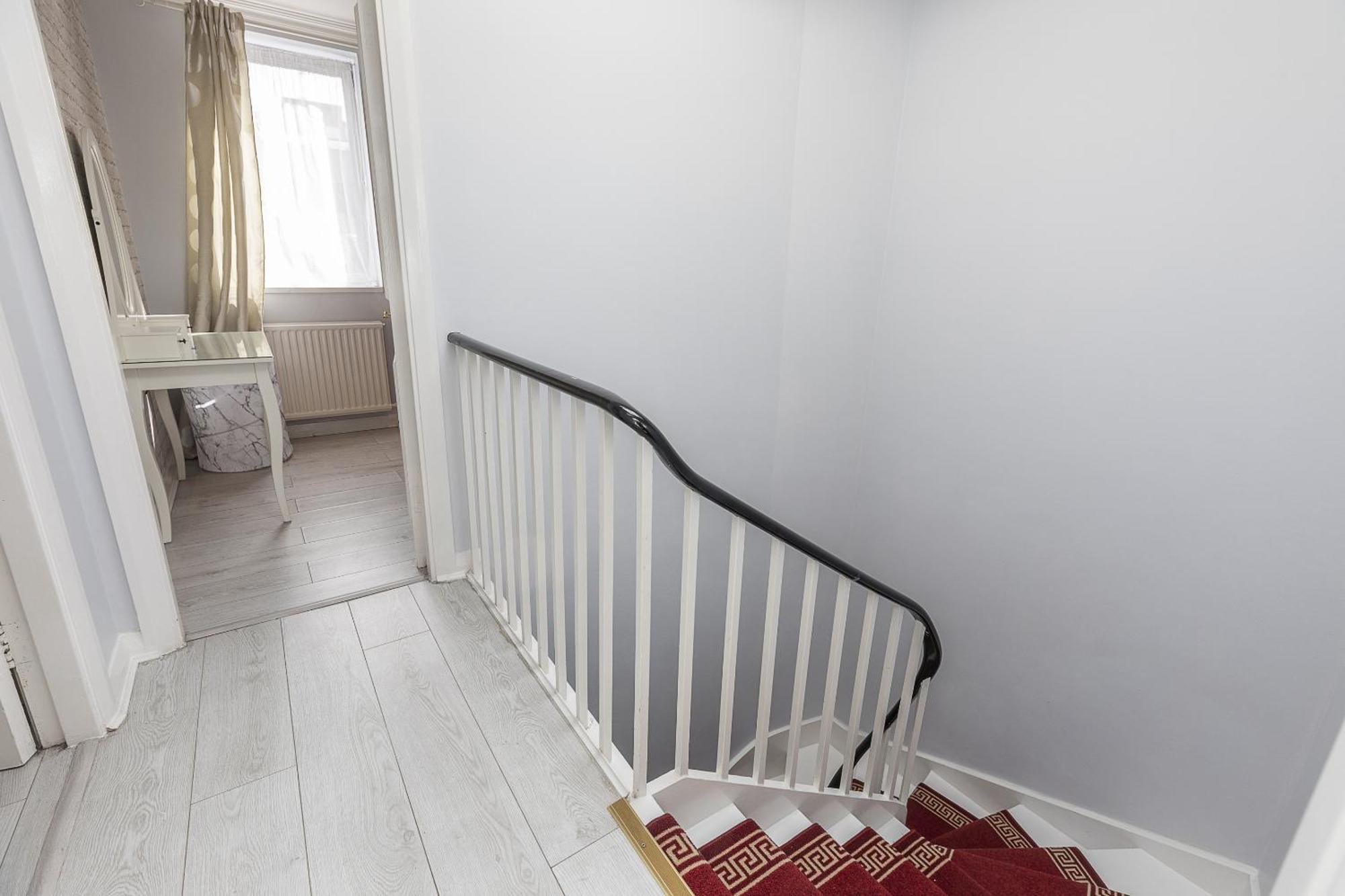 Gorgeous 4 Bedrooms Apartment Near Hyde Park And Oxford St Londra Exterior foto